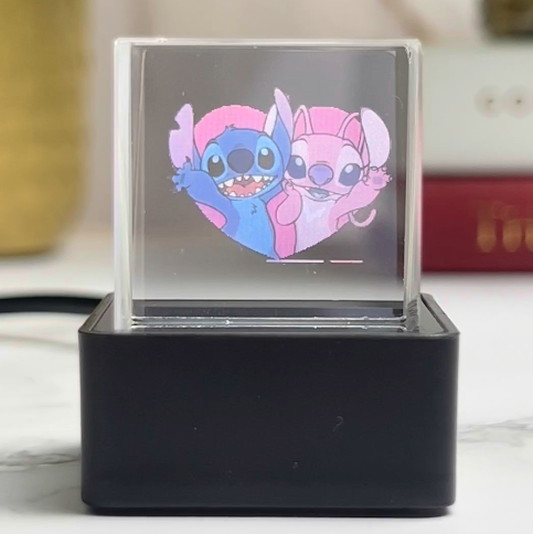 Cubo Holográfico Mágico en Movimiento de Alta Calidad y Luz | Lleva 2 y Paga solo 1. Agrega 2 al Carrito y Pagarás 1 | Solo hasta el 30 de Septiembre